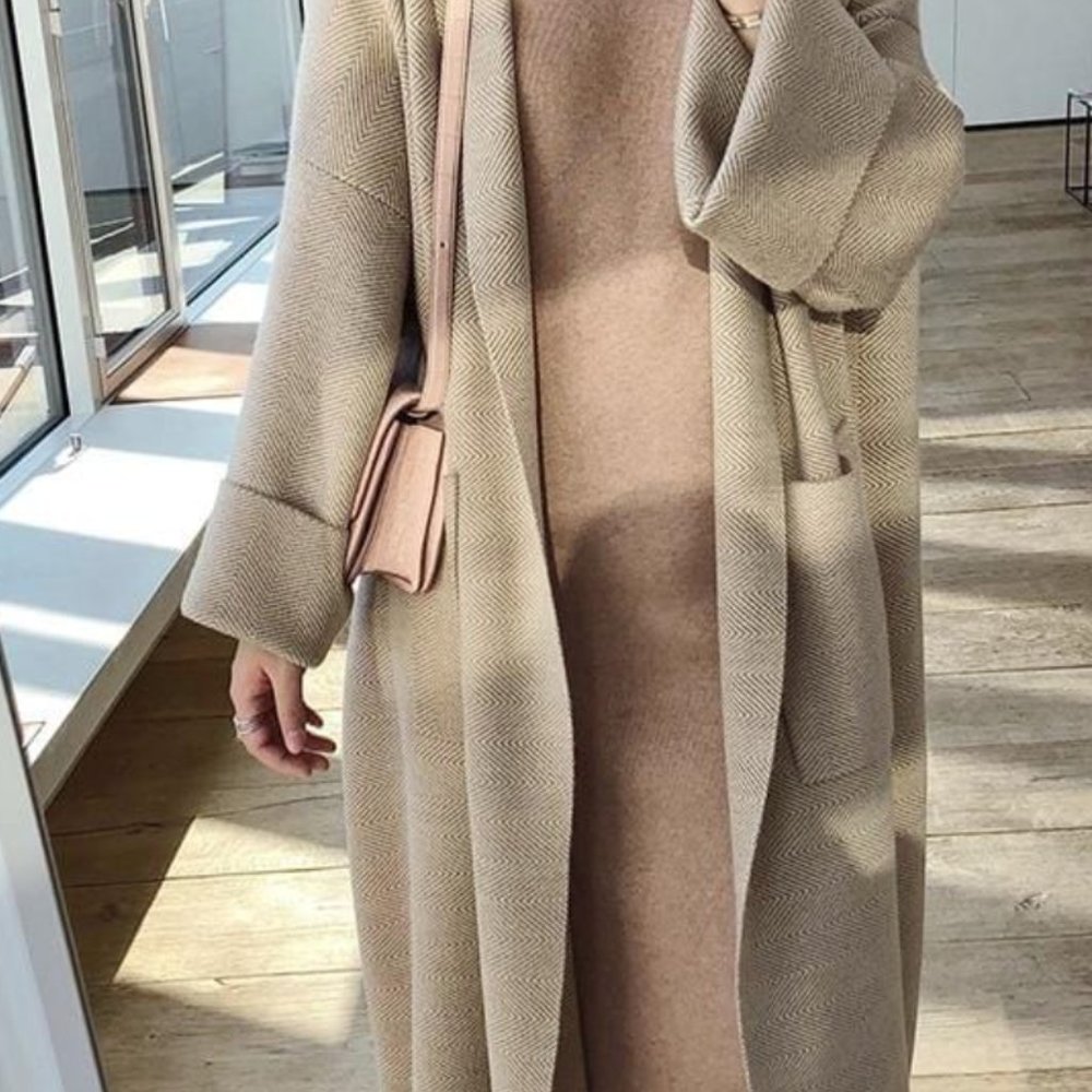 Amsterdam Coat from Loma USA